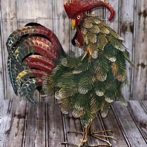 The Barrel Shack Darius the Green Rooster NWT